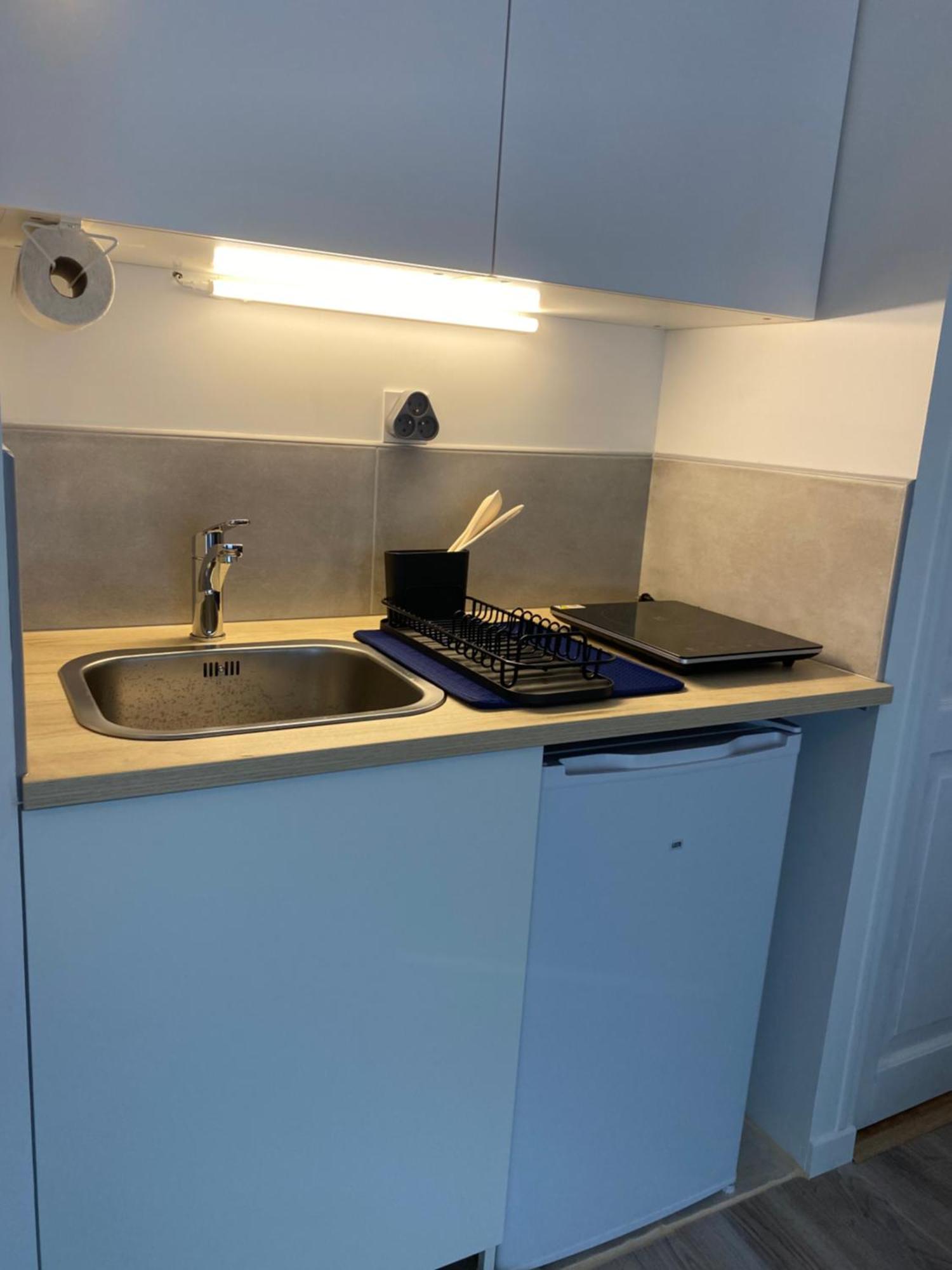 Studio Neuf Tout Equipe Castres-Gironde Экстерьер фото