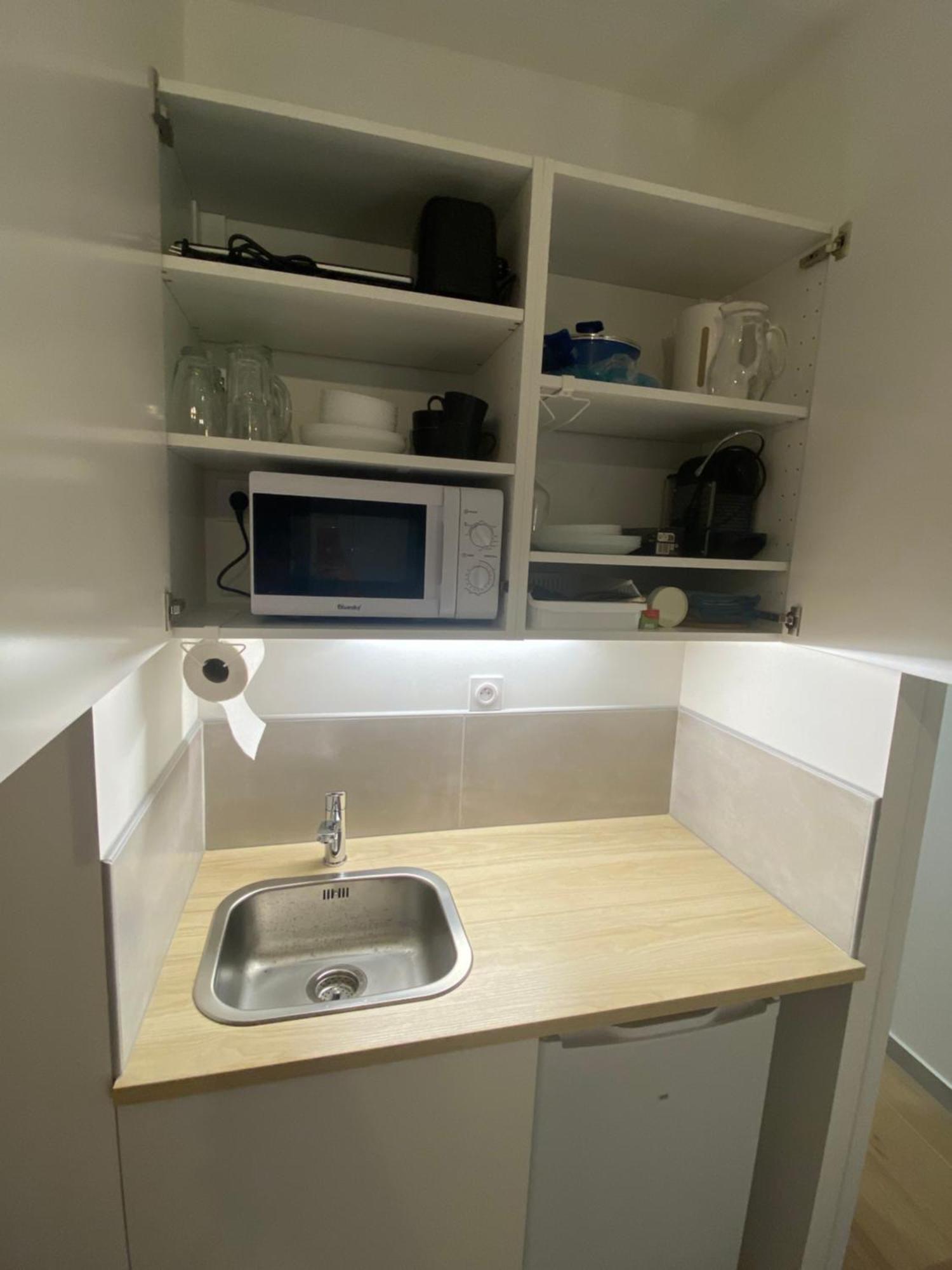 Studio Neuf Tout Equipe Castres-Gironde Экстерьер фото