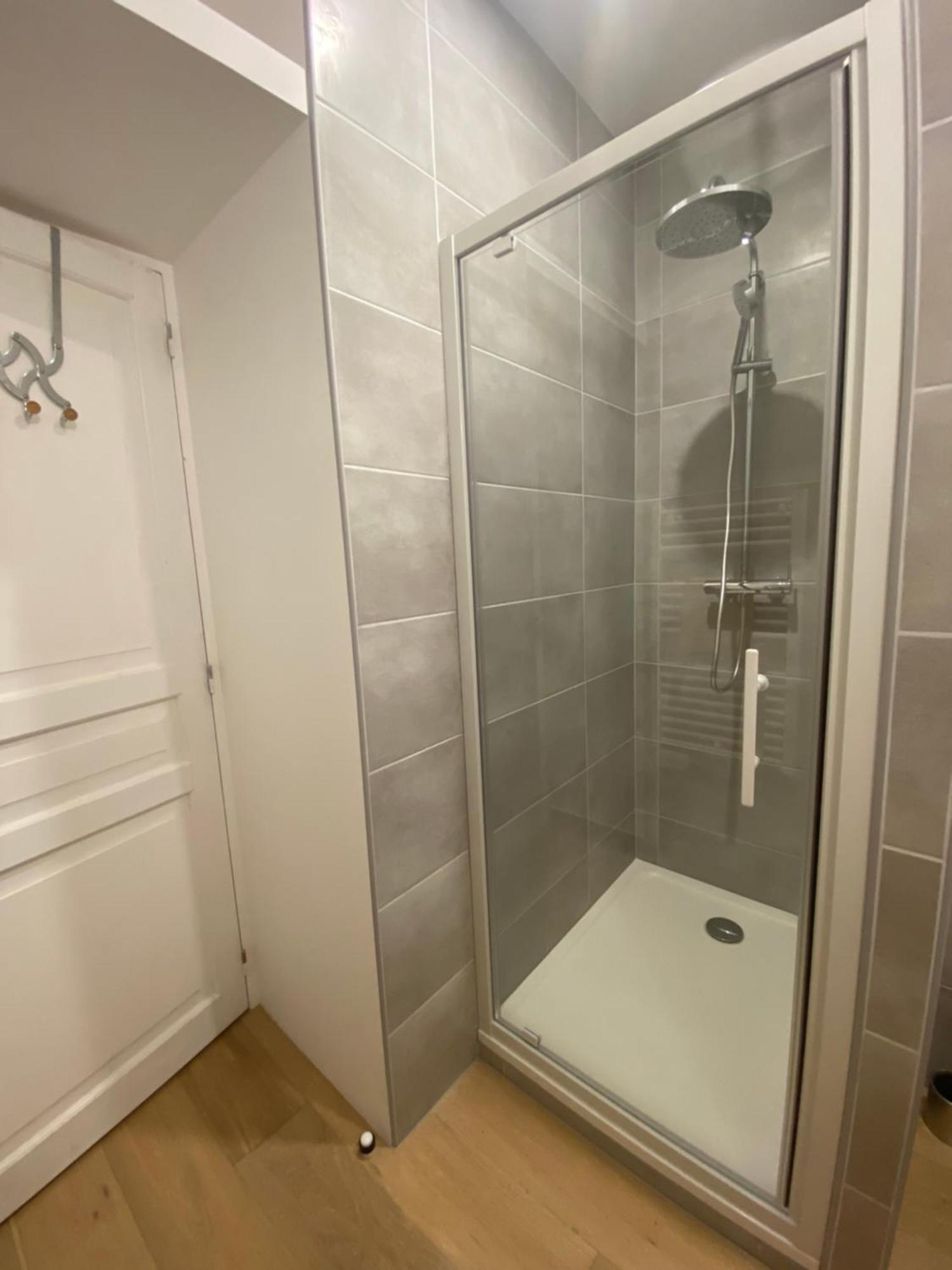 Studio Neuf Tout Equipe Castres-Gironde Экстерьер фото